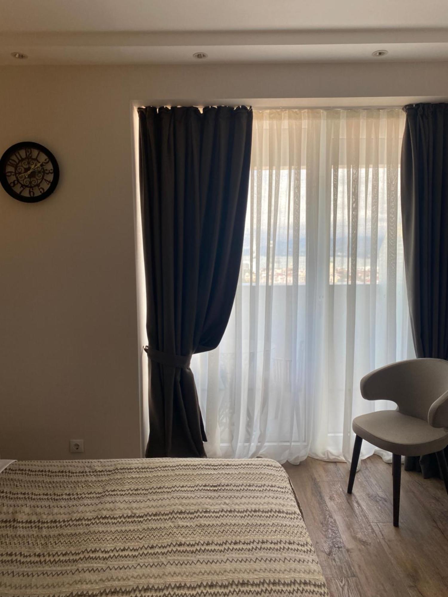 Onyx Palace Delux Batumi Ngoại thất bức ảnh