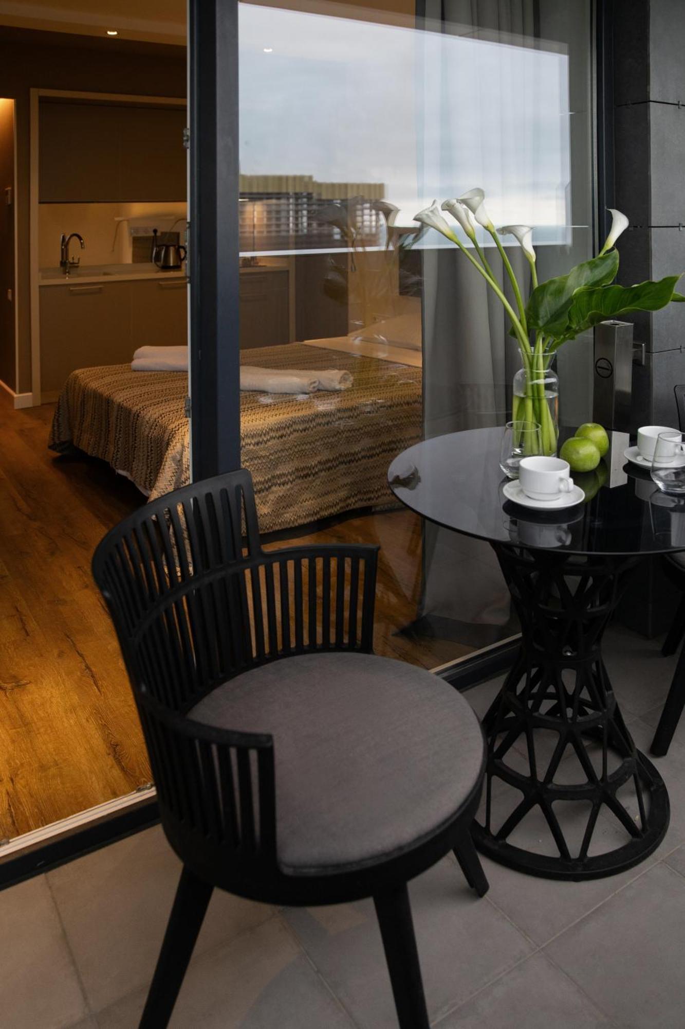 Onyx Palace Delux Batumi Ngoại thất bức ảnh